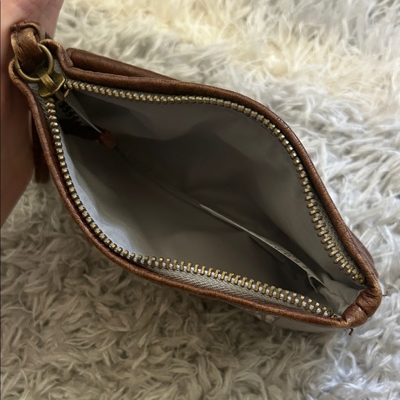 Aeropostale Brown and Gray Wristlet - Picture 3 of 4